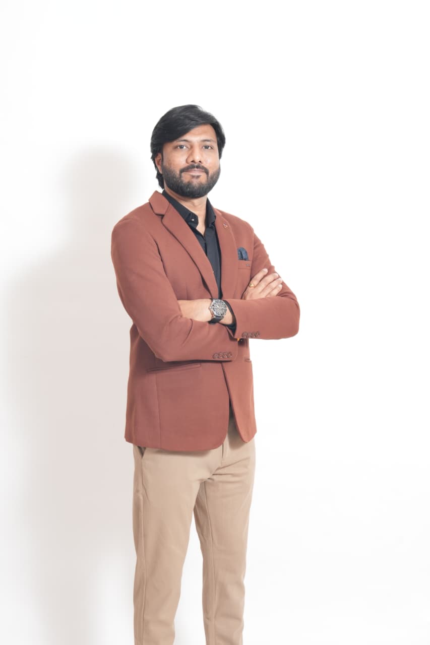 CS Mayank Archarya
